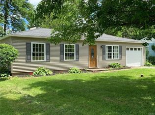 200 Bump Dr, Syracuse, NY 13209