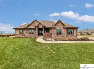 11220 N 108th St, Omaha, NE 68142