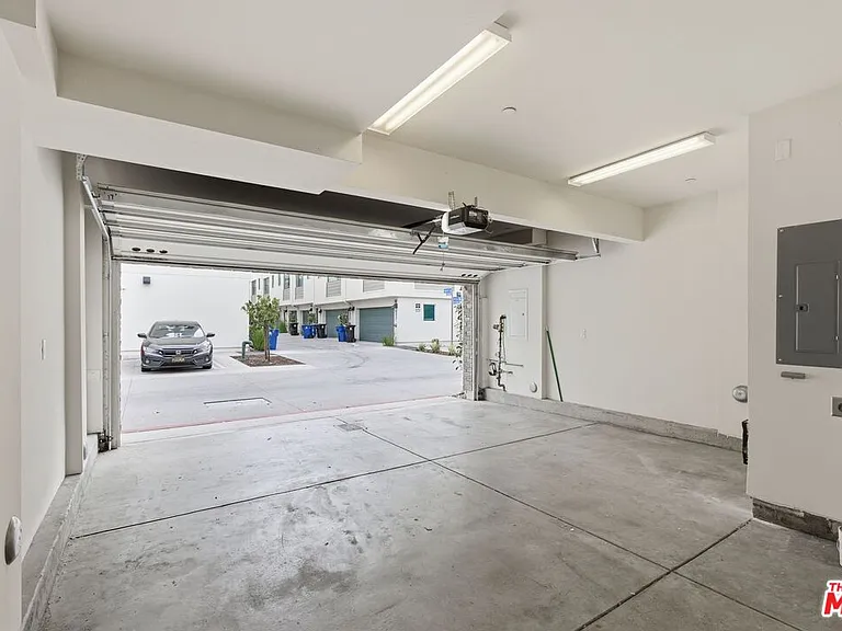 1605 N Arla Way — Photo 30