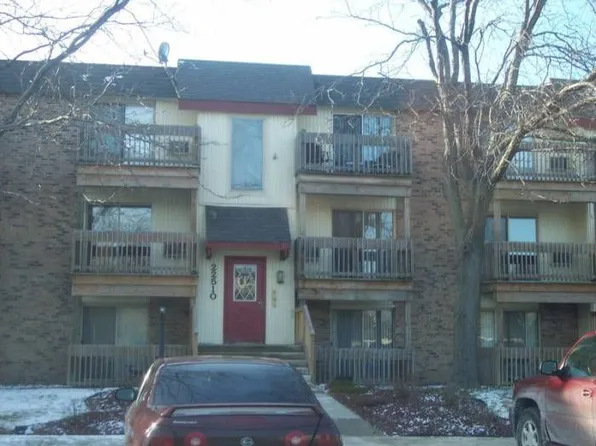 22510 Jackson Ct APT 2C, Richton Park, IL 60471