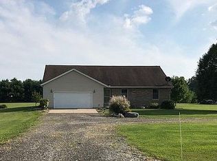 597 County Road 2600 N, Mahomet, IL 61853