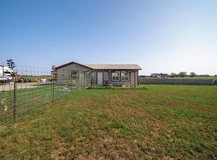 142 Zimmerhanzel Rd, Flatonia, TX 78941