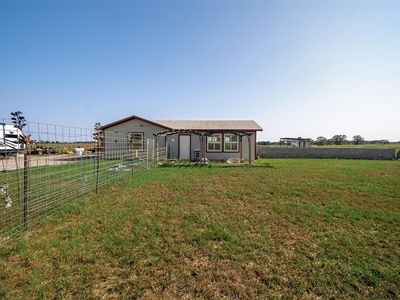 142 Zimmerhanzel Rd, Flatonia, TX, 78941
