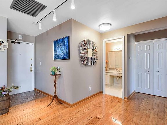 5th image of 12500 Edgewater Dr APT 1803