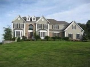30 Bonnieview Ln, Towaco, NJ 07082