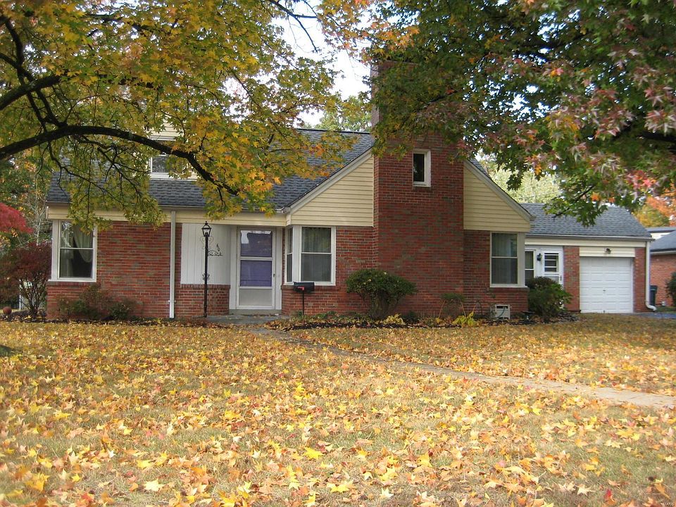 1st image of 601 Applewood Dr