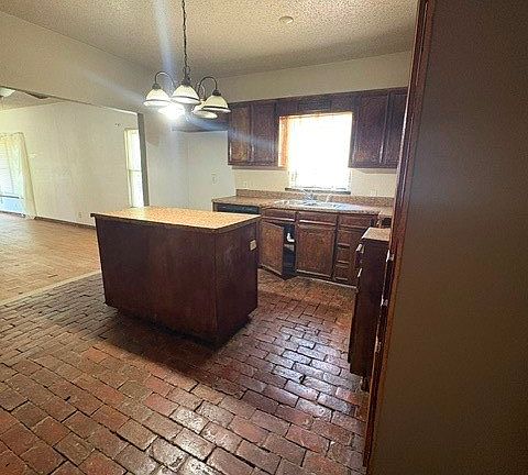 5th image of 2800 NW 24th St
