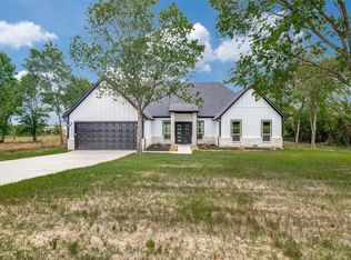 9313 W Shoreline Dr, Kemp, TX 75143