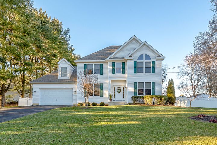 203 Union Mill Rd Mt Laurel