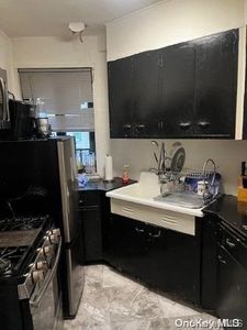 2150 E Tremont Avenue #5C, Bronx, NY, 10462