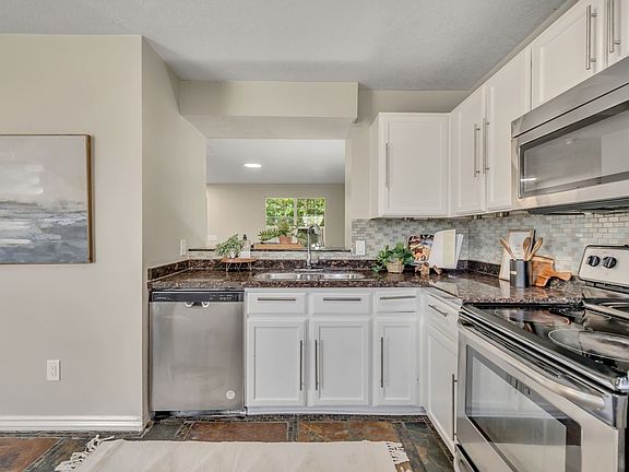 3rd image of 2830 S Keltic Ct