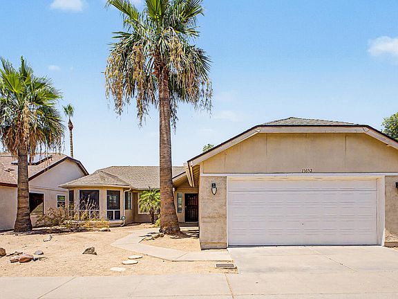 3rd image of 15652 N 38TH Place
