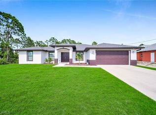 1014 Rush Ave, Lehigh Acres, FL 33972