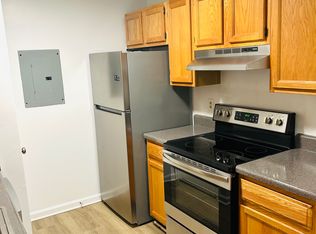 417 Acorn Grove Ln #G, Chesapeake, VA 23320