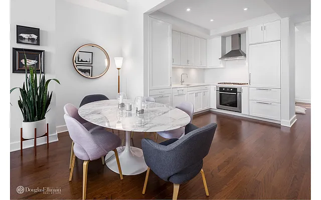 Rented by Douglas Elliman | media 19