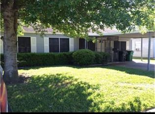 4914 Airport Blvd, Houston, TX 77048