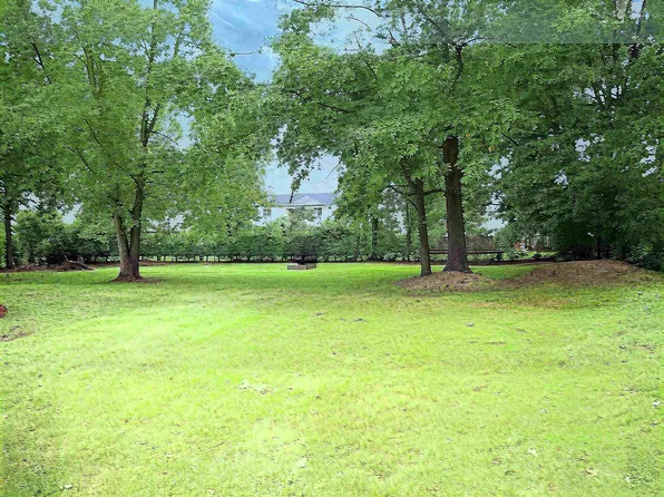 8247 Garbor Ave, Warren, MI 48093