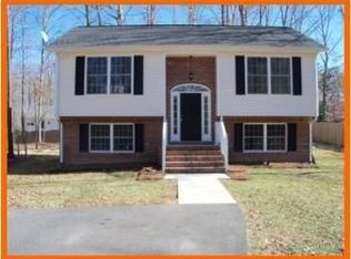 306 Falmouth Dr, Ruther Glen, VA 22546