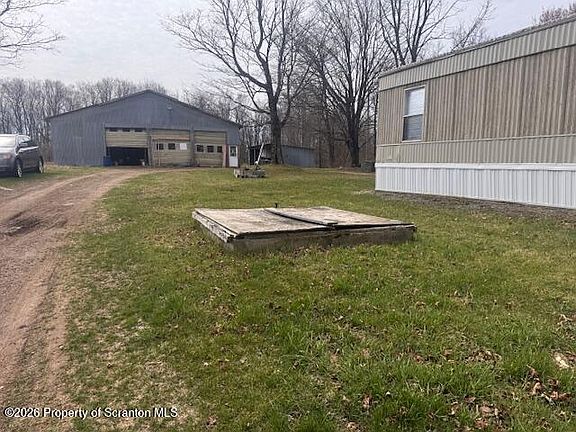 2nd image of 768 McCollum Rd
