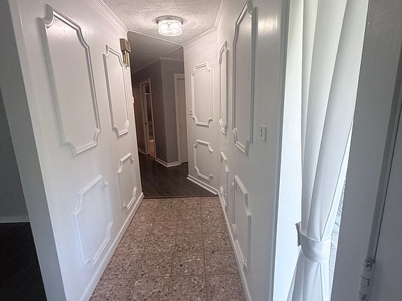 5th image of 5990 N Circuit Dr