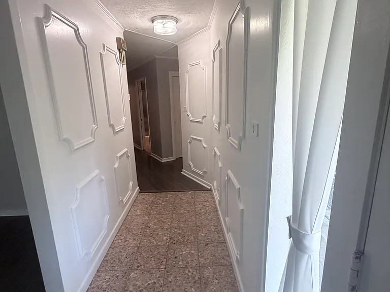 5990 N Circuit Dr — Photo 5