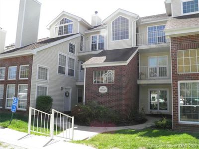 204 Carriage Crossing Ln, Middletown, CT, 06457