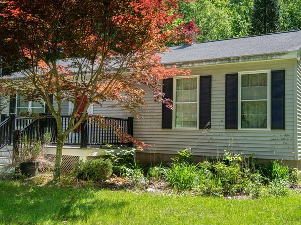 22 Snow Hill Road, New Gloucester, ME 04260