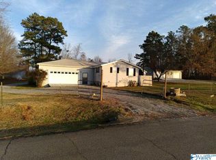 16008 Wright Rd, Athens, AL 35611