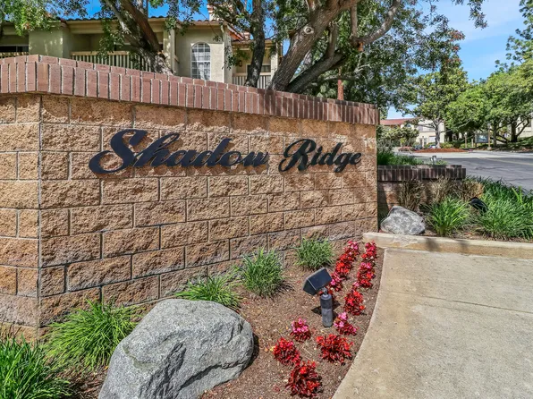 5744 Oak Bend Ln Unit 203, Oak Park, CA 91377