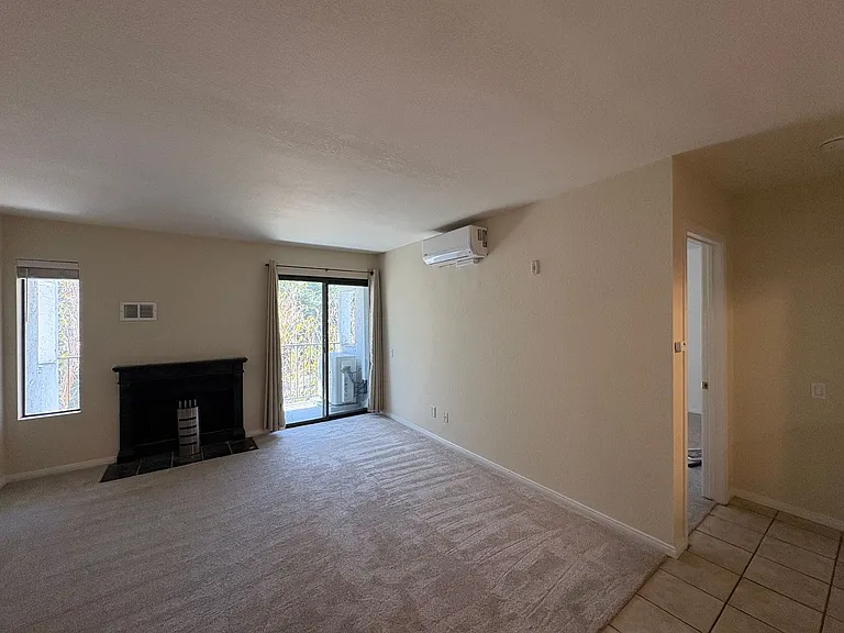 2930 Broadway #50 — Photo 12