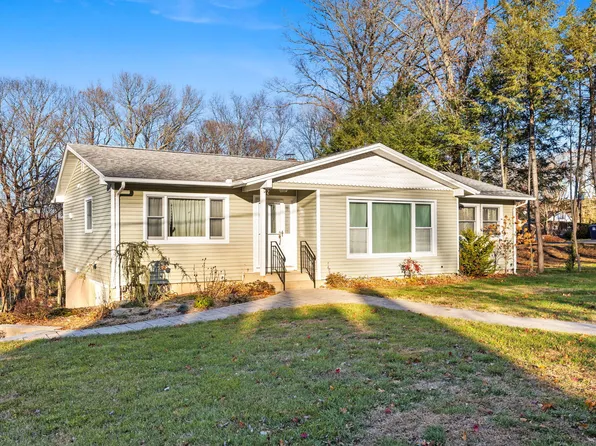 9 Omar Street, Seymour, CT 06483