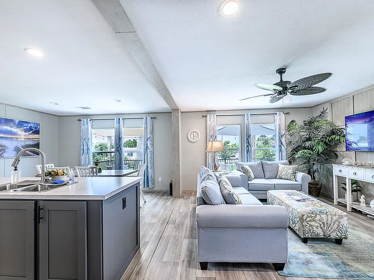3118 Bayberry Ave — Photo 23