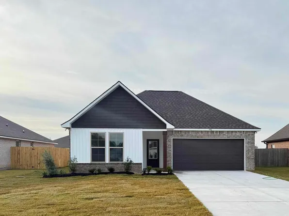 446 Garren Ln, Sulphur, LA 70665