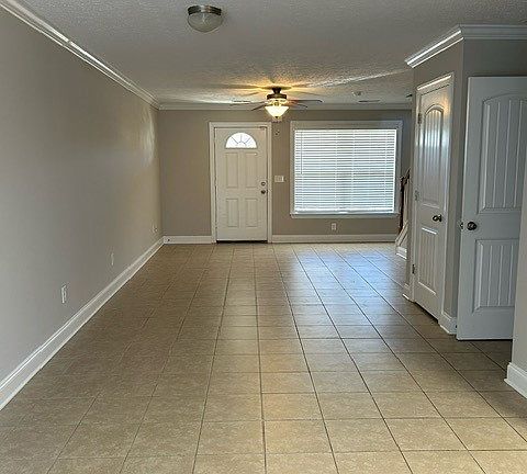 4th image of 224 Ashley Nicole Ln