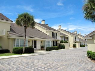 111 Johns Island Dr, Indian River Shores, FL 32963