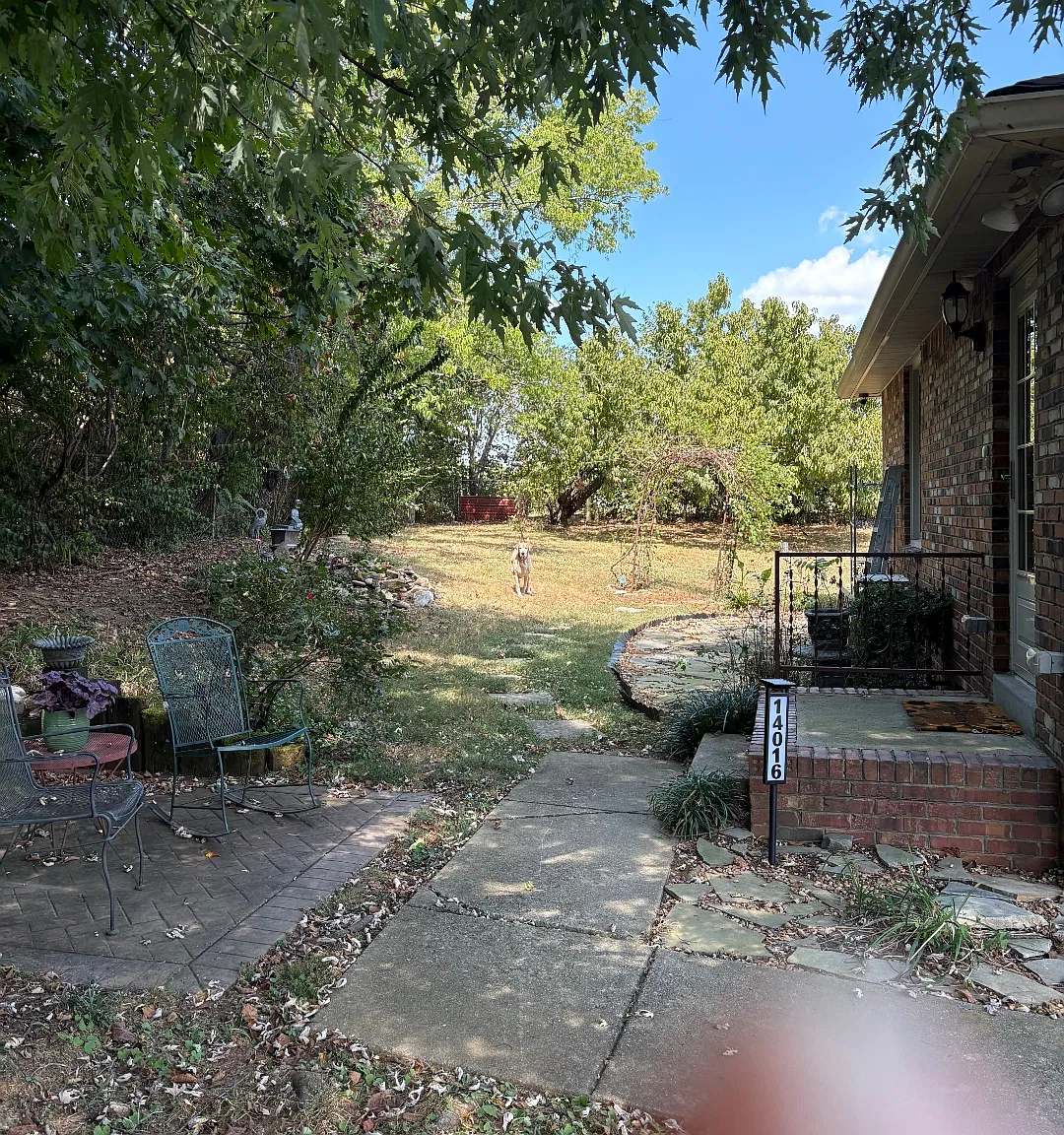 1 bed, 750 sqft, $1,200 — Photo 2