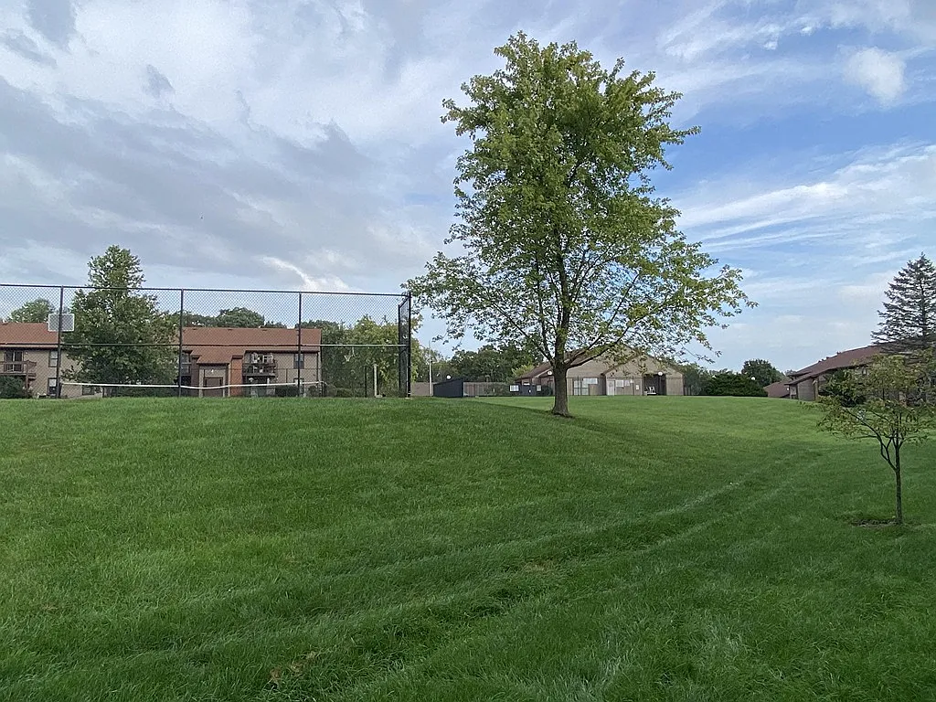Basswood Apartments — Photo 2