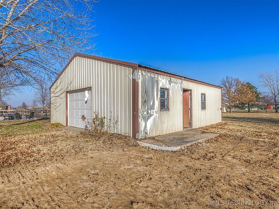 5th image of 11635 N 156th East Ave