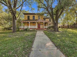 123 W 4, Junction City, KS 66441