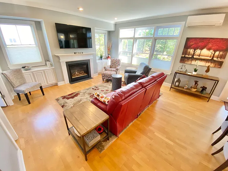 120 Fairway Dr — Photo 4