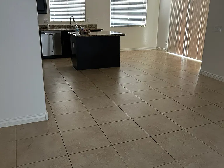 7934 S Abbey Ln — Photo 10