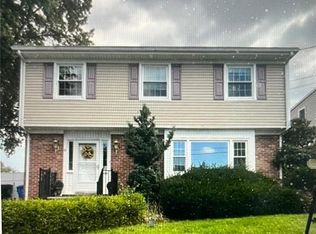 139 Bergen St, Woodbridge, NJ 07095