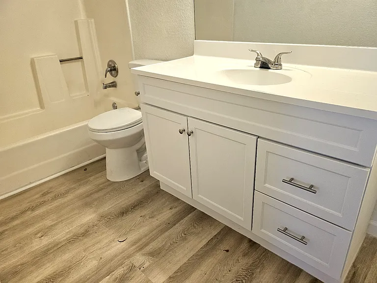 510 E Hatcher Rd #303 — Photo 10