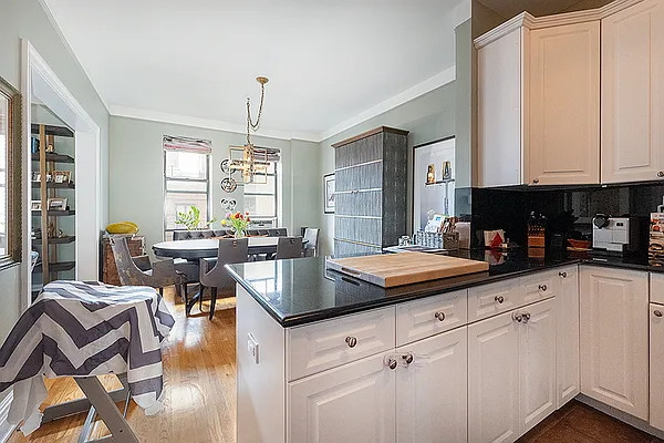 Rented by Rita S Citrin, LREB | media 22