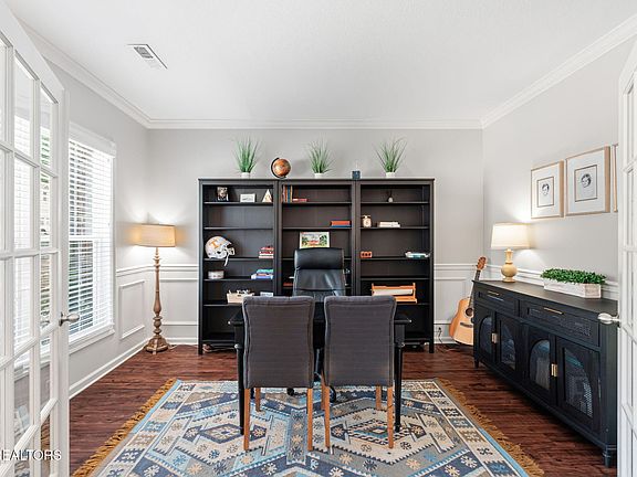 3rd image of 10732 Bald Cypress Ln