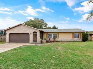 310 Cinnamon Lake Cir, Melbourne, FL 32901