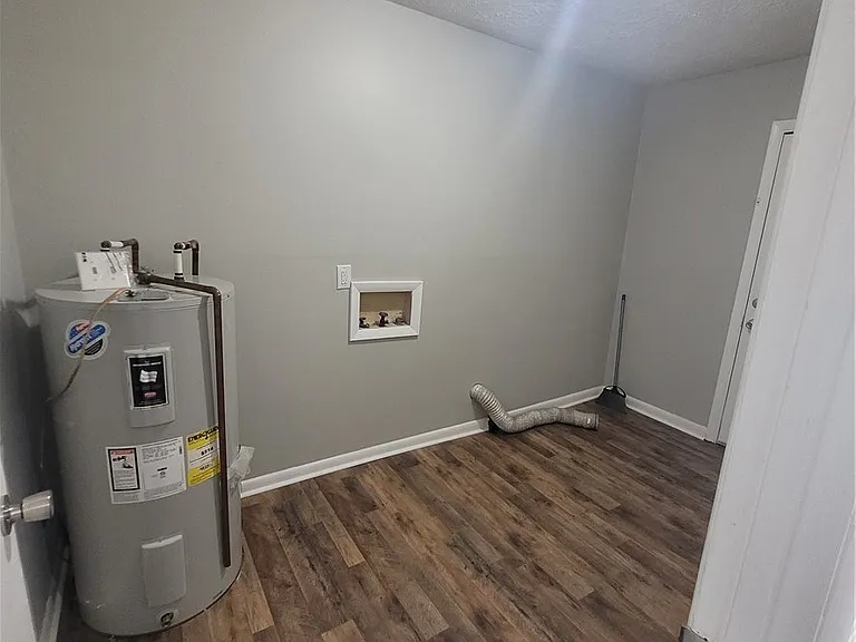 3147 Haven Ct — Photo 6