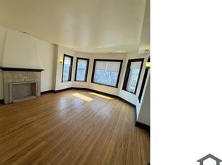 6941 S Woodlawn Ave APT 2, Chicago, IL 60637