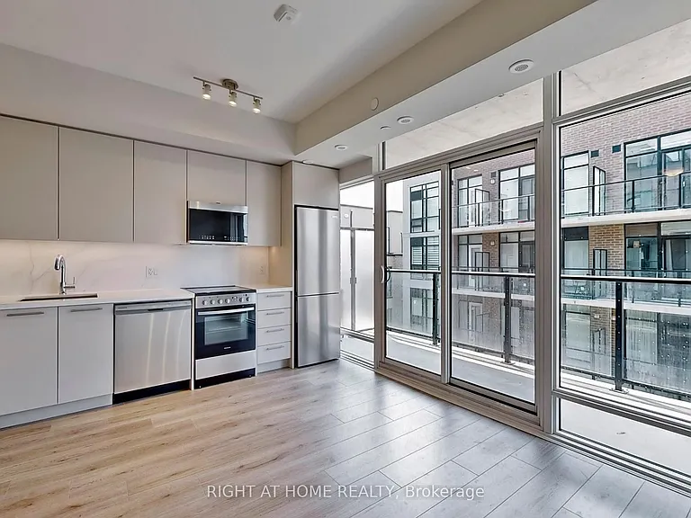 851 Sheppard Ave W #30 — Photo 9