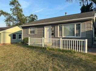 1715 11th Ave SW, Cedar Rapids, IA 52404